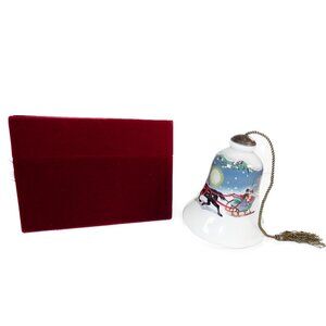 Ne'Qwa Art Reverse Hand Painted Glass Hand Blown Ornament Horse Sleigh Holiday